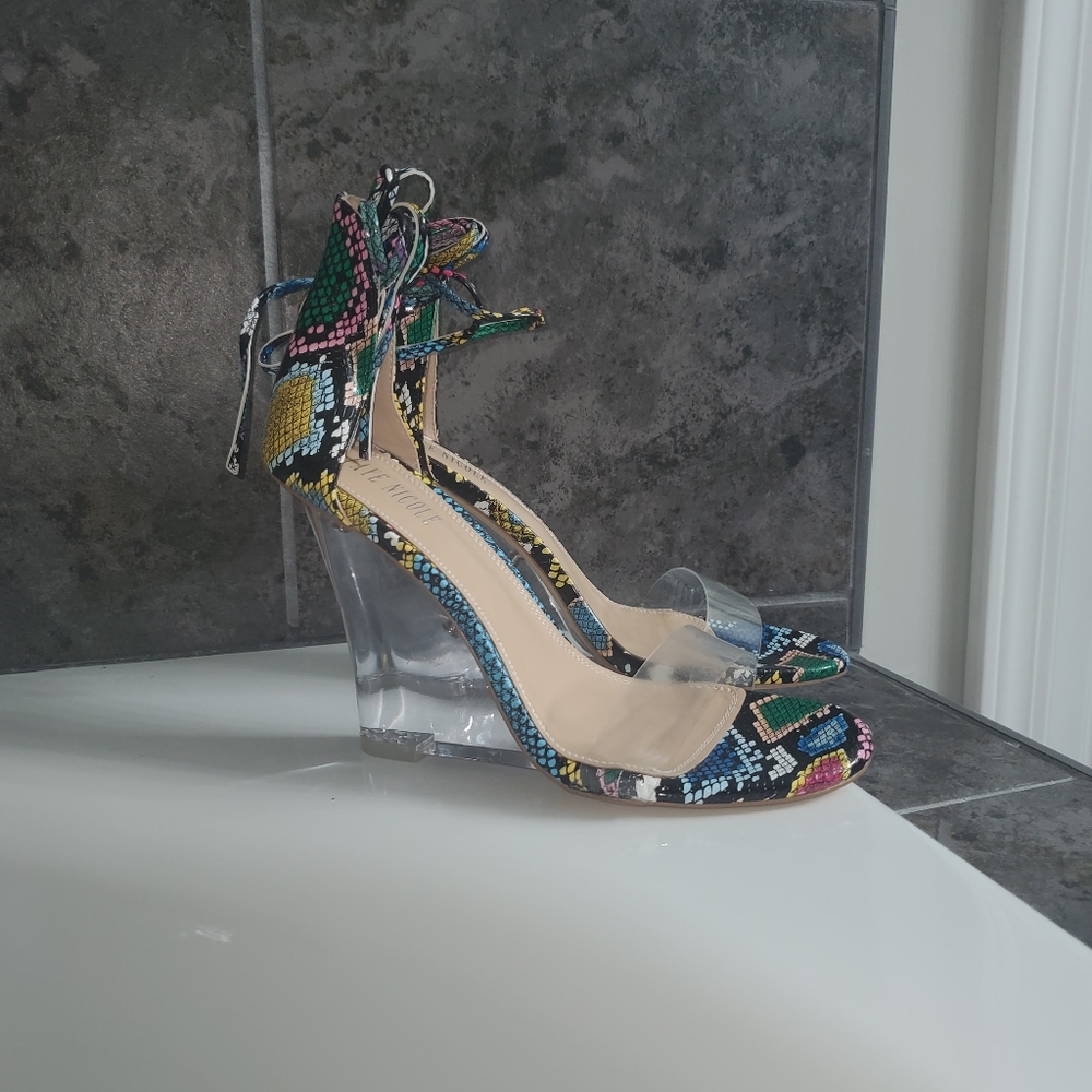 Amoya Snakeskin heels!!! - Picture 2 of 6